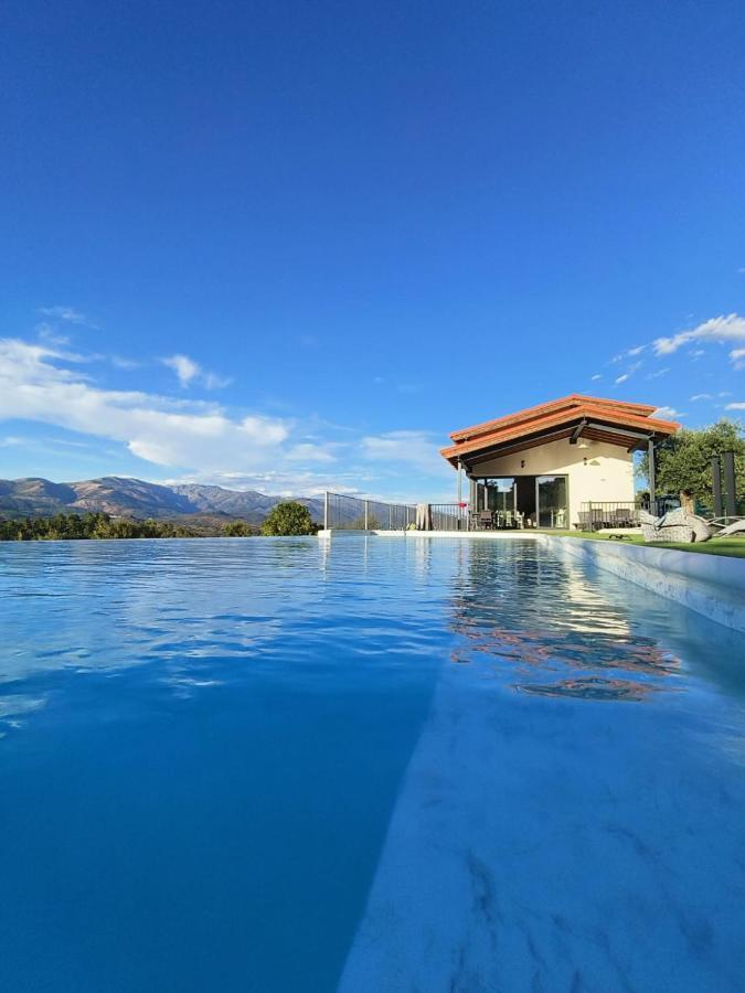 Casa Rural Atalanta De La Vera 哈赖斯德拉韦拉 外观 照片